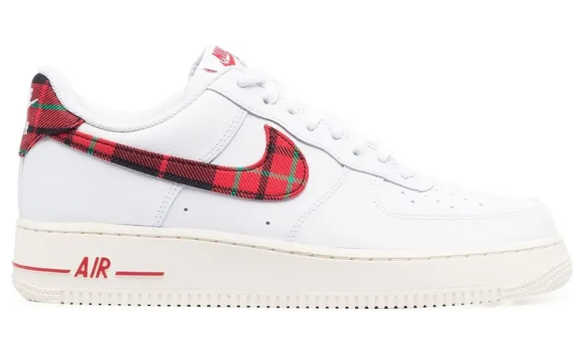 Nike Air Force 1 ’07 LV8 sneakers – Wit (DV0789)