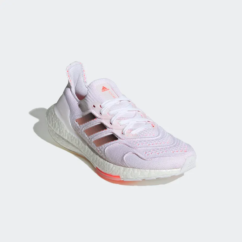 adidas Ultraboost 22 HEAT.RDY Cloud White / Core Black / Turbo (GX8057)