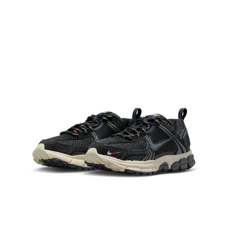 Nike Vomero 5 GS “Black Soft Pearl Burgundy Crush” (IB5853-001)