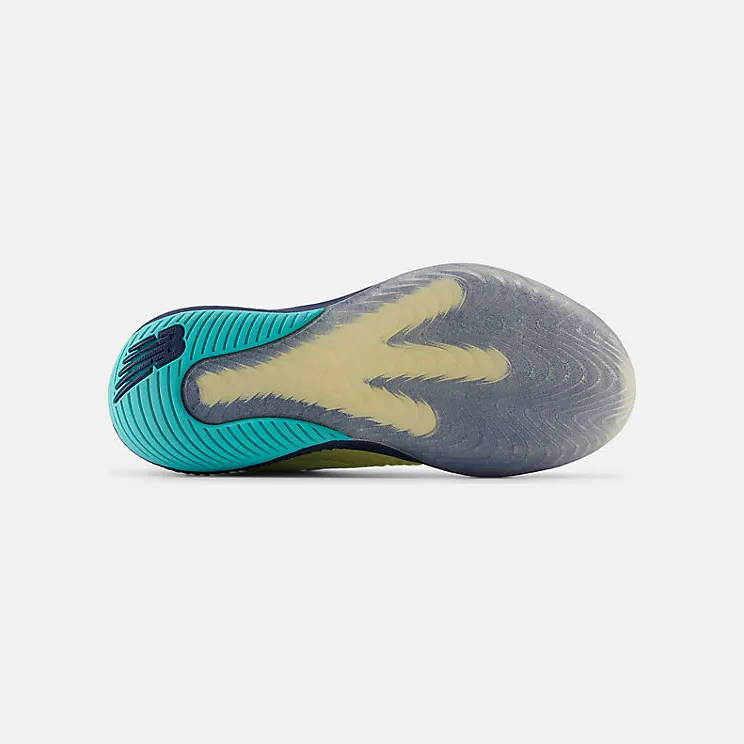 new-balance-fuelcell WCH996I6