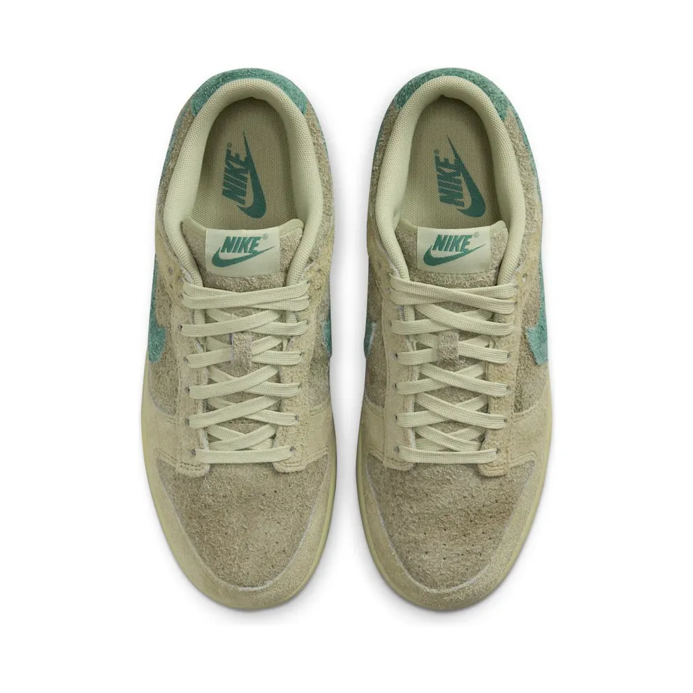 Nike W Dunk Low “Olive Aura” (olive aura / bicoastal / oil green) – HJ7291-371