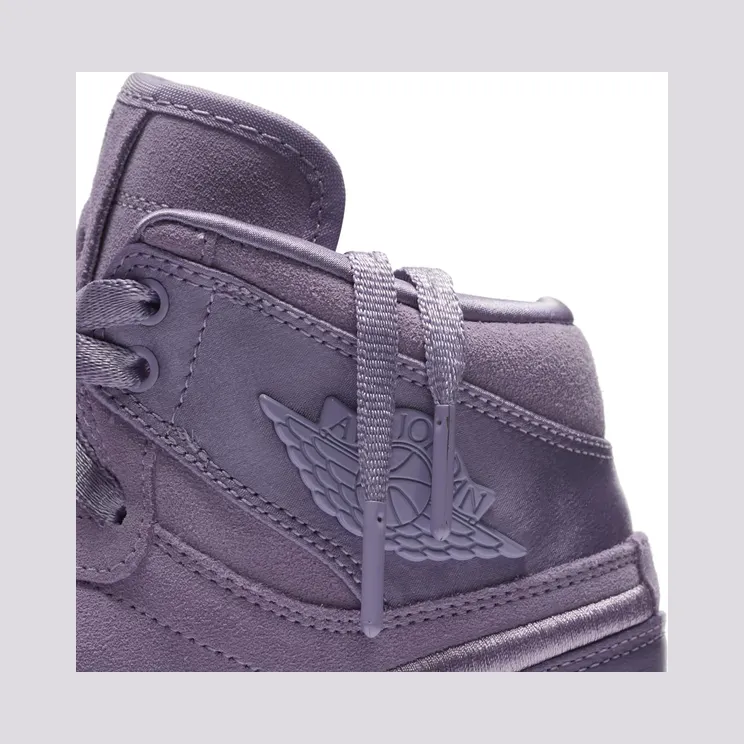 air-jordan-1 AO1847-550