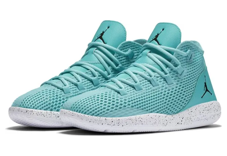 jordan-reveal 834064-303