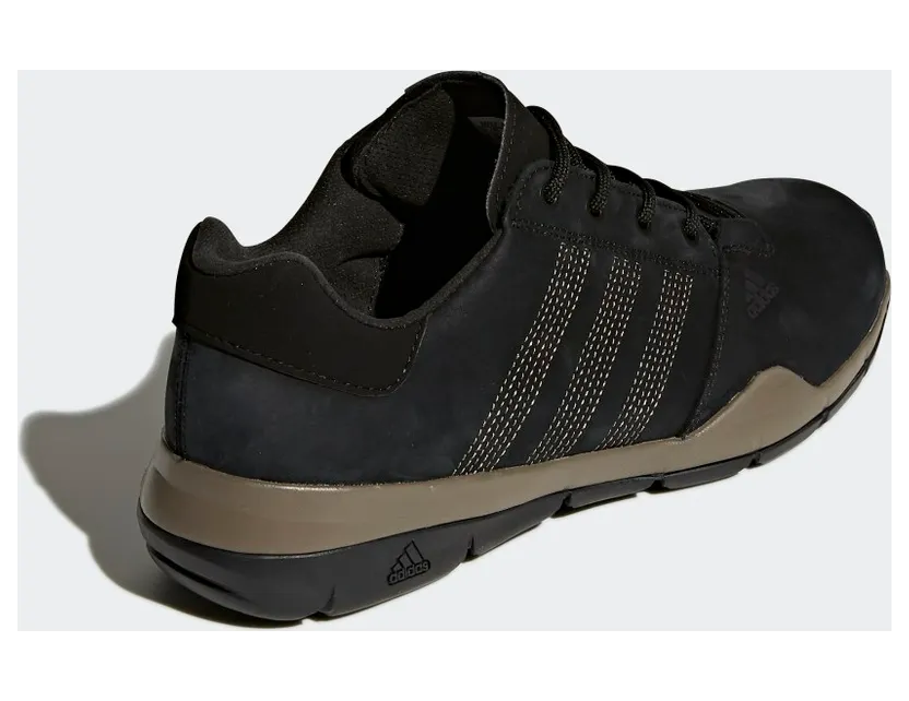 adidas-sneaker M18556