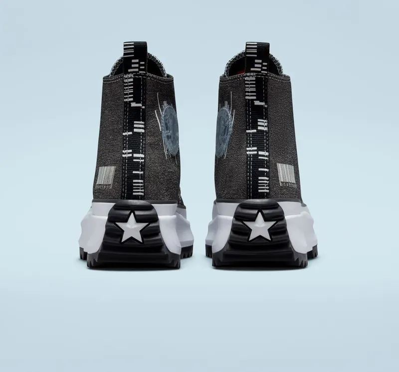 Converse Run Star Hike Platform Translucent Barcode (A02597C)