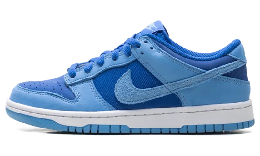 Nike Dunk Low SE “Game Royal” (IB5721-400)