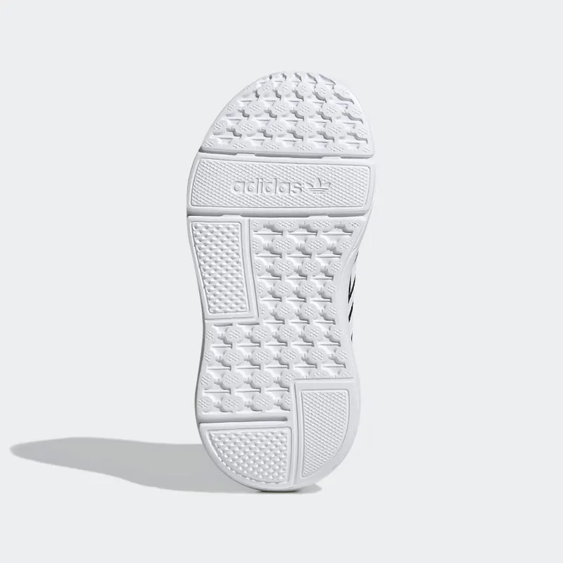 Adidas Swift Run 22 Core Black / Cloud White / Grey Five (GW8184)
