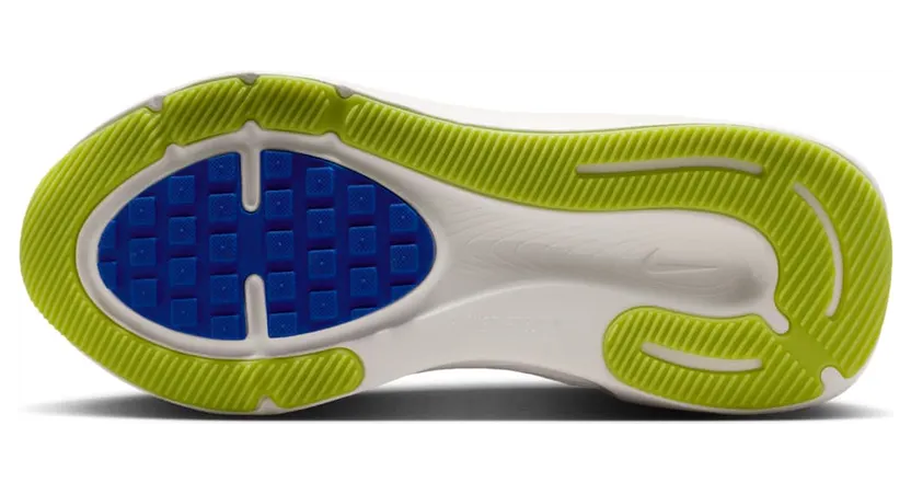 nike-sneaker HQ3266-010