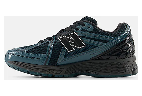 New Balance 1906 “Medusa Green Black”: donkergroen als nieuw neutraal (2)