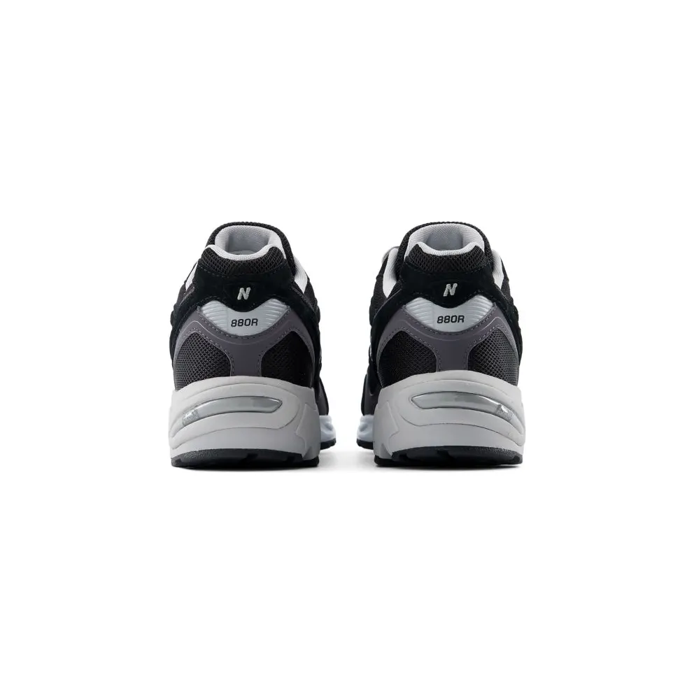 New Balance 880 Black Met Castlerock