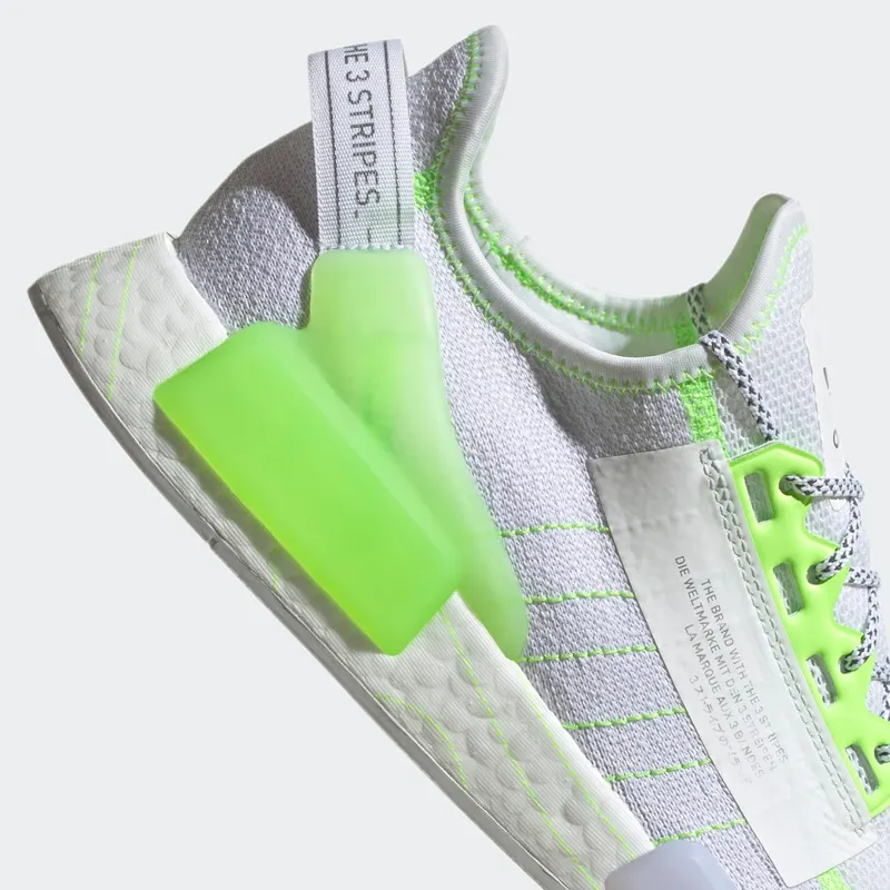 adidas NMD_R1 V2 Cloud White / Signal Green / Grey One (GX0538)