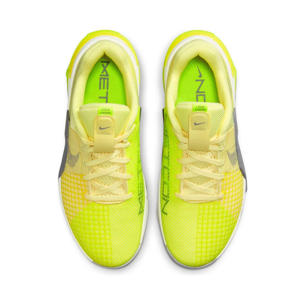 Nike Metcon 8 “Citron Tint / Cool Grey / Summit White / Light Smoke Grey” (DO9327-801)