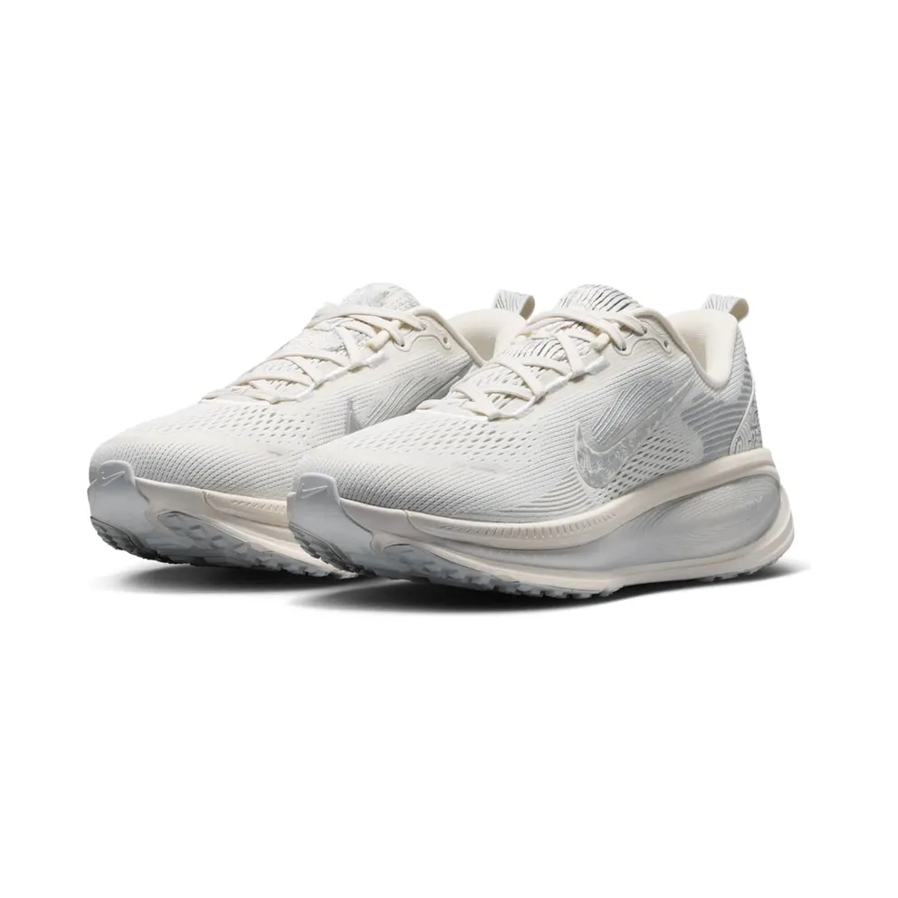 Nike Vomero 18 SE Phantom Grey Fog (IM8330-001)