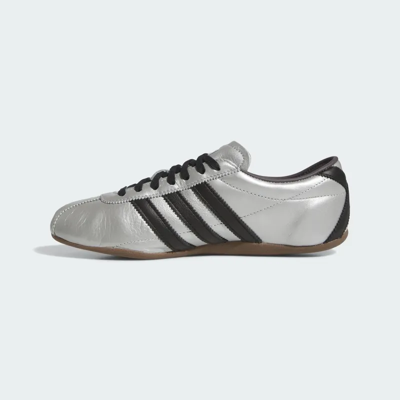 Adidas Tokyo Silver Metallic / Core Black / Gum (JQ3024)