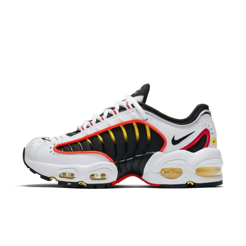 Nike Air Max Tailwind IV White Black Crimson (GS) White/Black/Bright Crimson (BQ9810-105)
