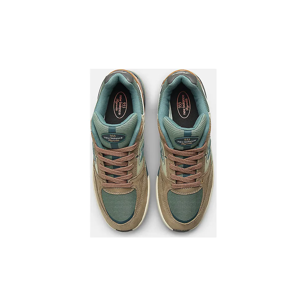 New Balance Numeric 933 Andrew Reynolds Mushroom New Spruce (NM933ORI)