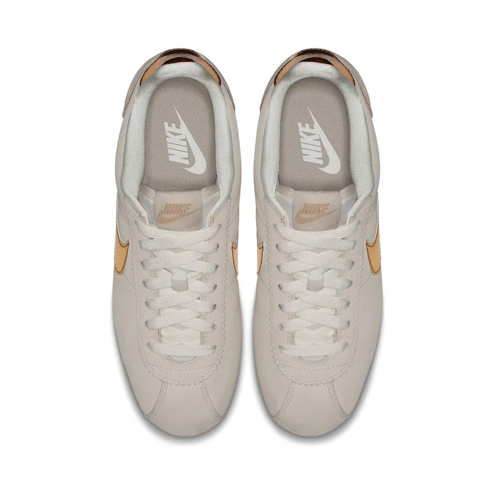 Nike Classic Cortez Phantom Metallic Gold (W) Phantom/String-Gum Light Brown-Metallic Gold (902856-013)