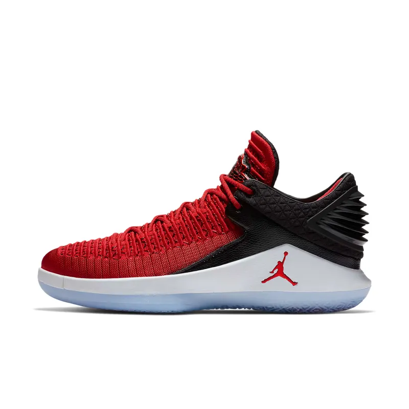 Jordan XXXII Low Chicago Win Like 96 University Red/Black-Metallic Silver (AA1256-603)