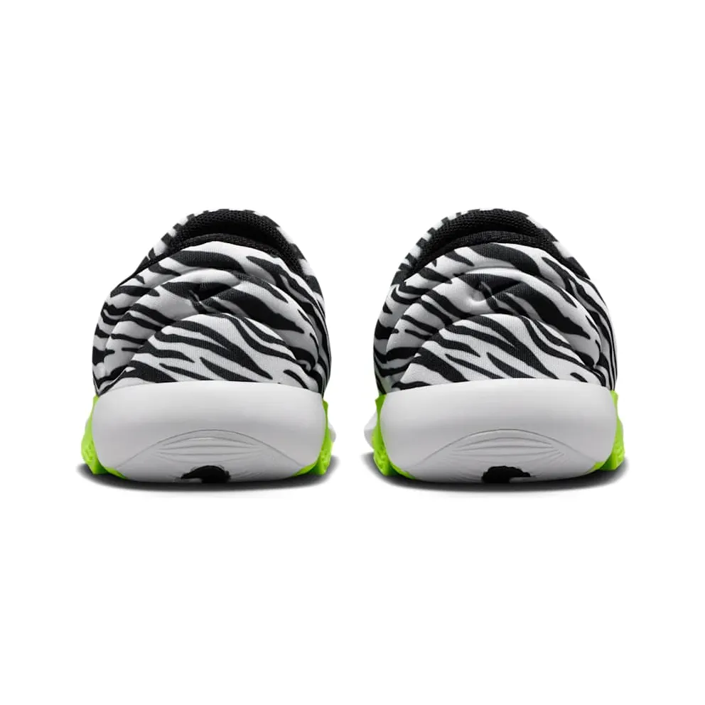Nike Swoosh Go “White / Volt / Black” (IV5719-100)