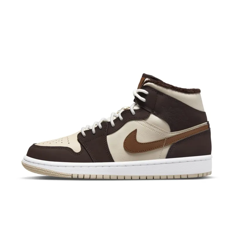 Jordan 1 Mid SE Brown Basalt Oatmeal (W) (DO6699-200)
