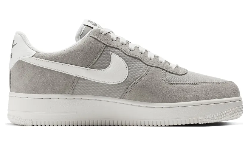 nike-air-force AQ8741-300