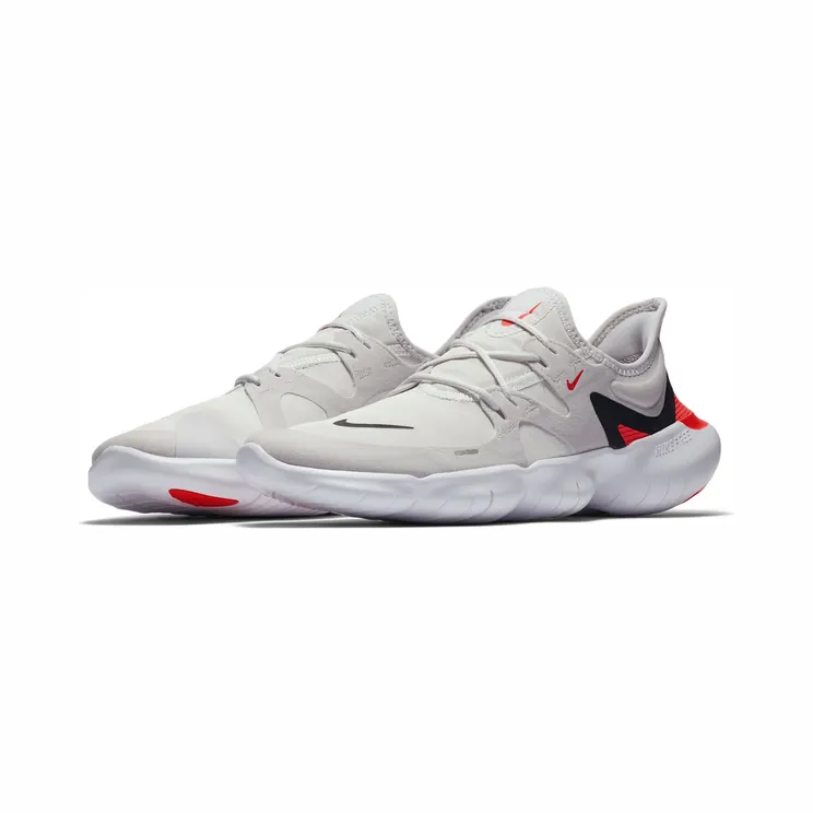nike-free AQ1289-004