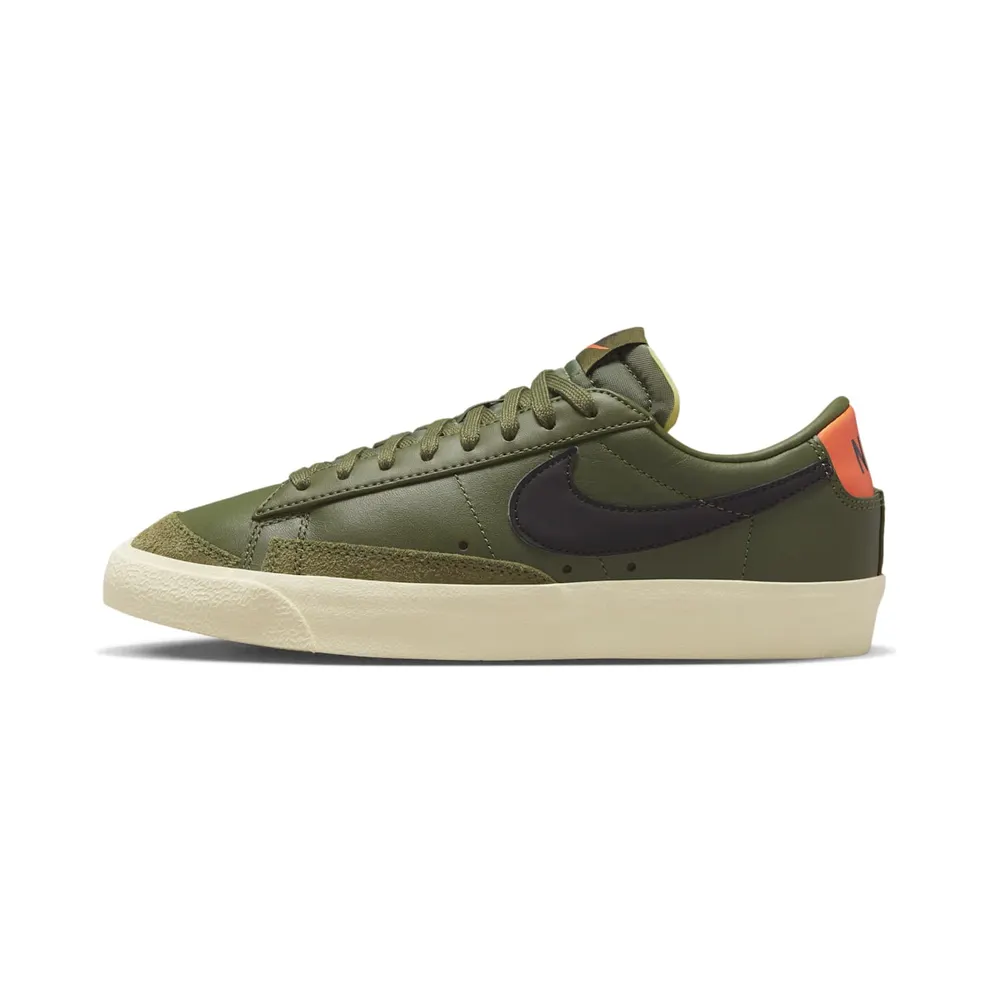 Nike BLAZER LOW 77 “Orange” (DC4769-201)