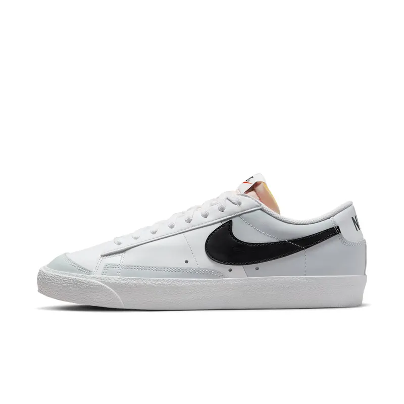 Nike Blazer Low 77 VNTG “White / Pure Platinum / Black” (DZ3480-100)