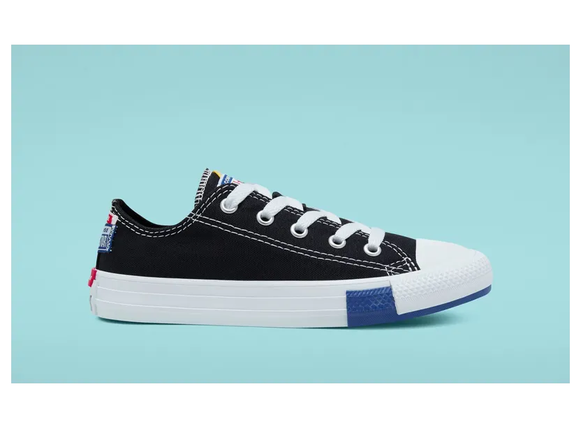 Converse Logo Play Chuck Taylor All Star Low Top voor Kids Black/rush Blue/university Red (366992C)