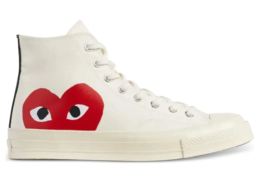 Comme Des Garçons Play x Converse Sneakers met hartprint – Beige (AAZK112)