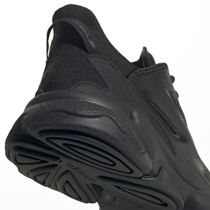 Adidas OZWEEGO Celox Core Black / Core Black / Grey Five (GZ5230)