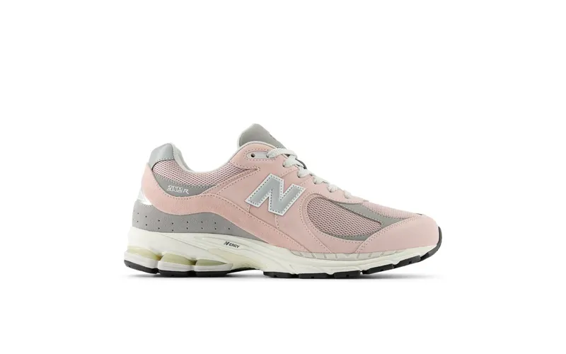 New Balance 2002R “Orb Pink” (M2002RFC)