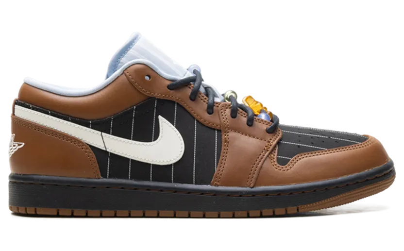air-jordan-1 IR7560-010