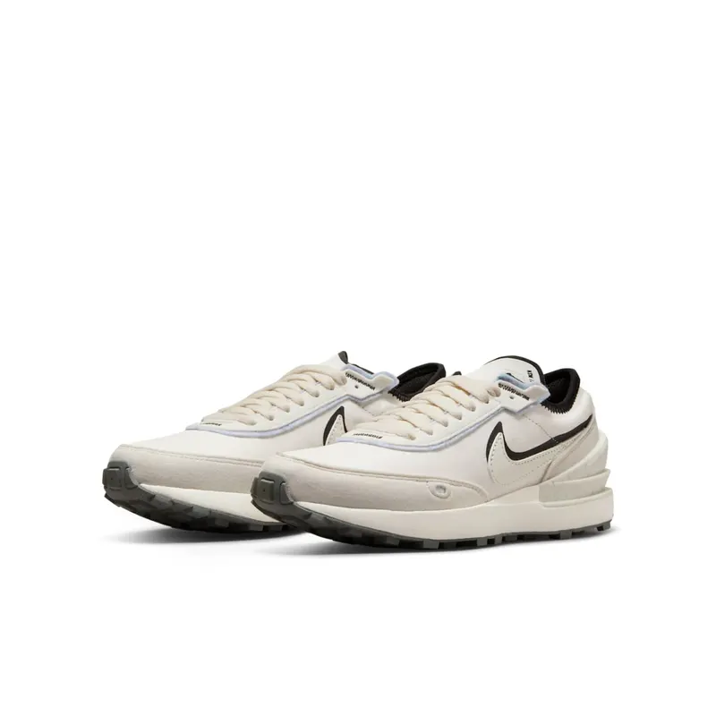Nike Waffle One SE Older Kids’ Grey (DQ0470-001)