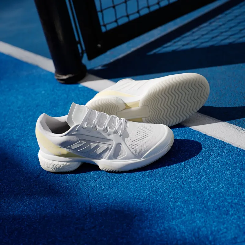 adidas Avaluxe White Orange Tint (JQ7080)