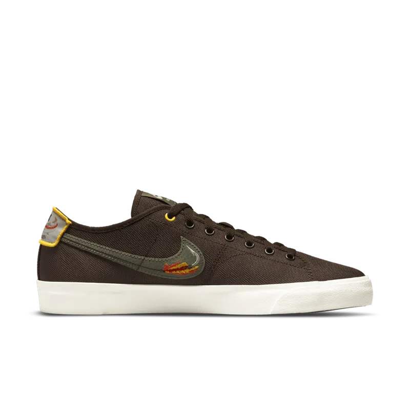 Nike SB BLZR Court DVDL Skateschoen Bruin (CZ5605-200)