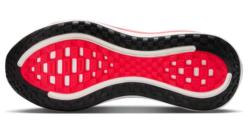 nike-vomero-plus IH3251-100