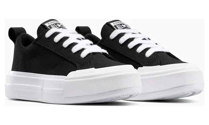 converse-sneaker A17706C