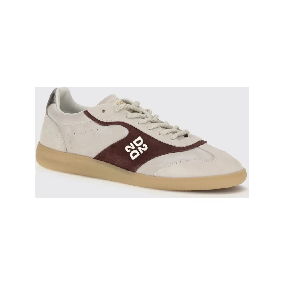 Dsquared2 Low Top in Calf Leather with Monogram Pattern and Distressed Effect White (SNM049723809043M1747)