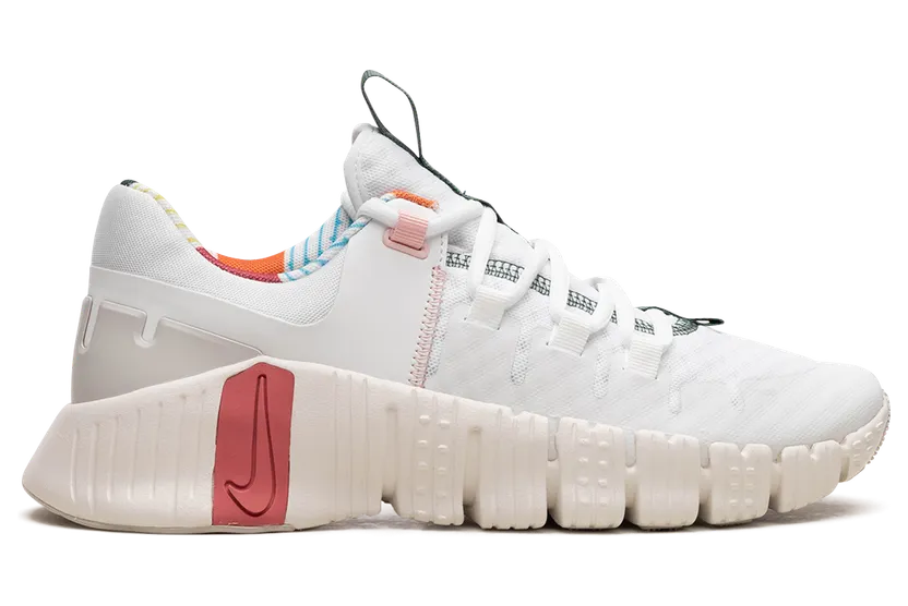 nike-free FN8920-161