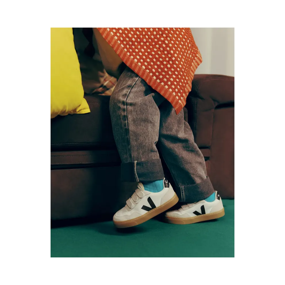 Veja V-90 O. T. Leather White (SX2021006)