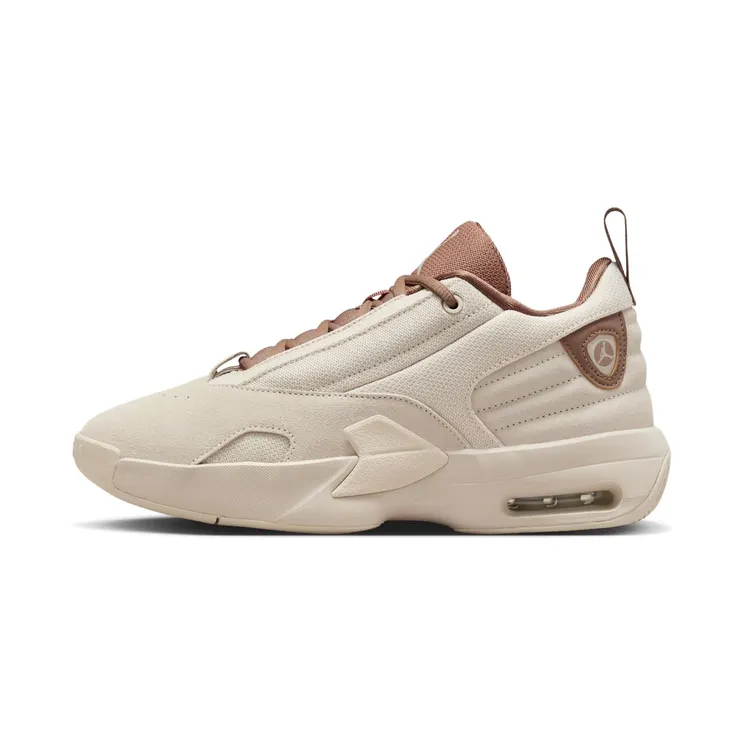 Jordan Max Aura 6 “Legend Light Brown / Archaeo Brown” (FQ7943-200)