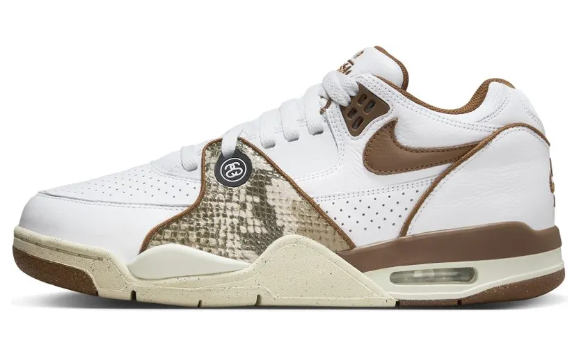 Uit de oude doos: Stüssy × Nike Air Flight ’89 Low SP (FD6475-100)