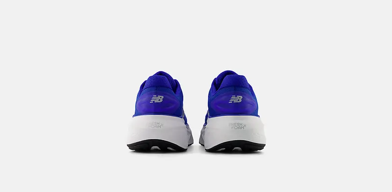 New Balance Fresh Foam More v6 Blue Gemstone Galaxy Blue Silver Metallic (MMORLE6)