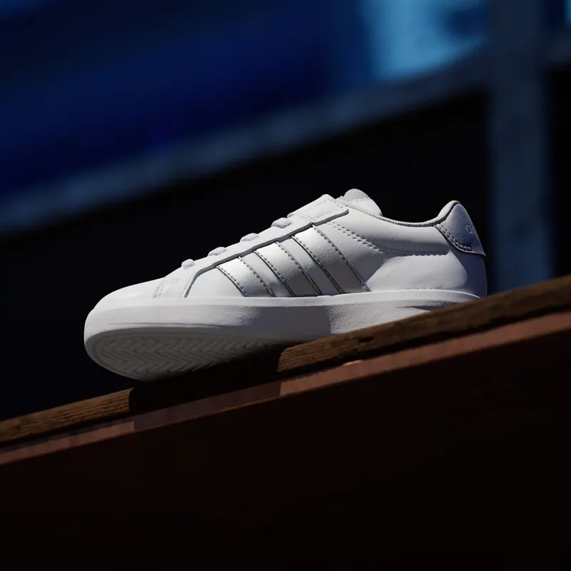 Adidas GRAND COURT 3.0 Shoes KIDS Cloud White / Silver Metallic / Silver Metallic (JP9368)