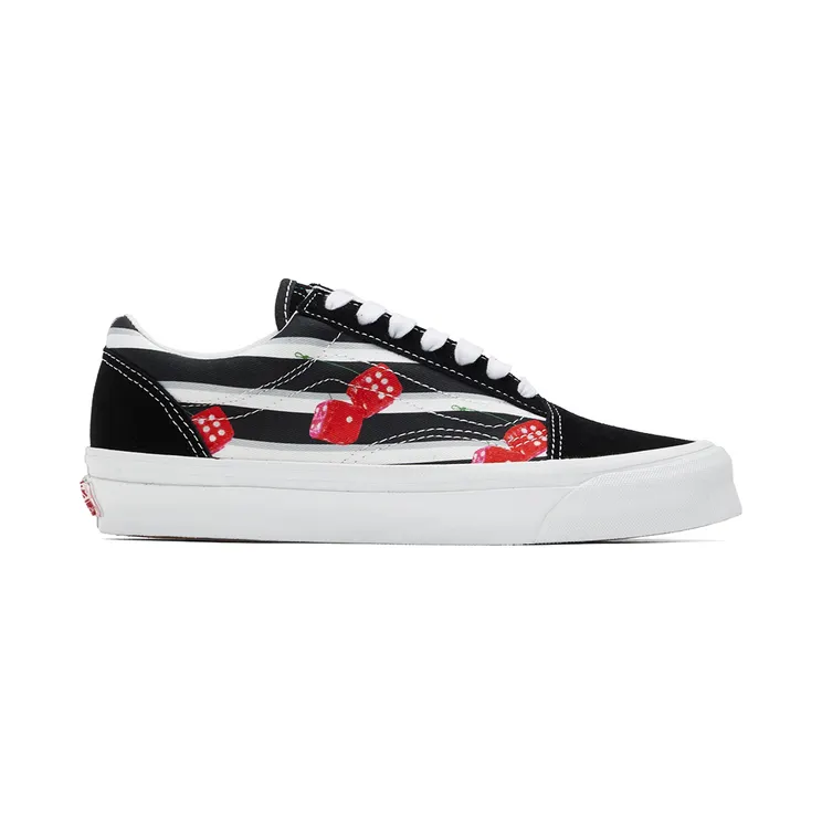 Vans Black & White OG Old Skool LX Sneakers (VN0A4P3XB521)