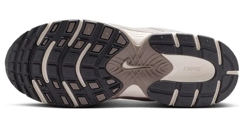 nike-v5-rnr HQ6411-200