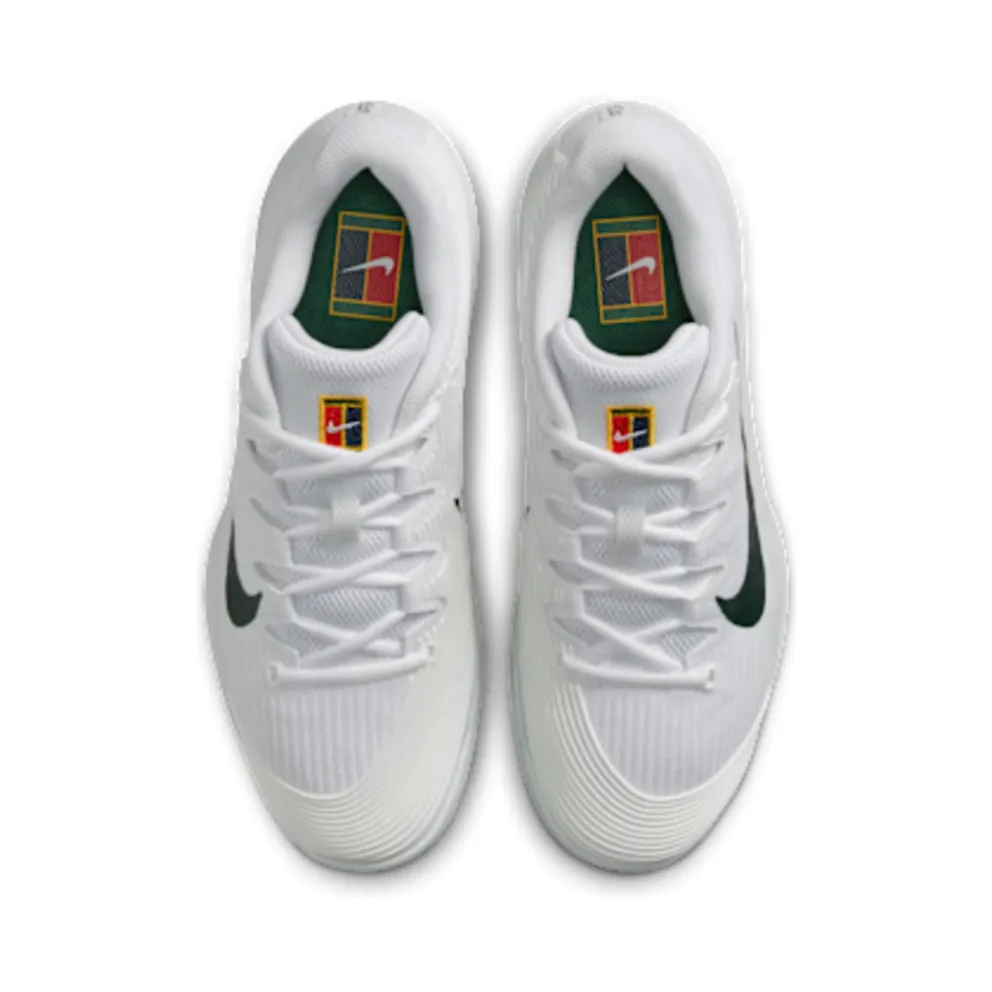 Nike Zoom Vapor 12 PRM Hard Court “White / University Gold / University Red / Gorge Green” (IR0651-100)
