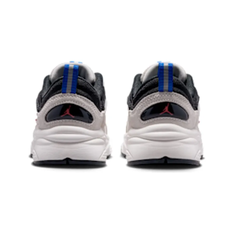 Nike Jordan Trunner O/S “Phantom/Off-Noir/Game Royal/University Red” (II6531-005)