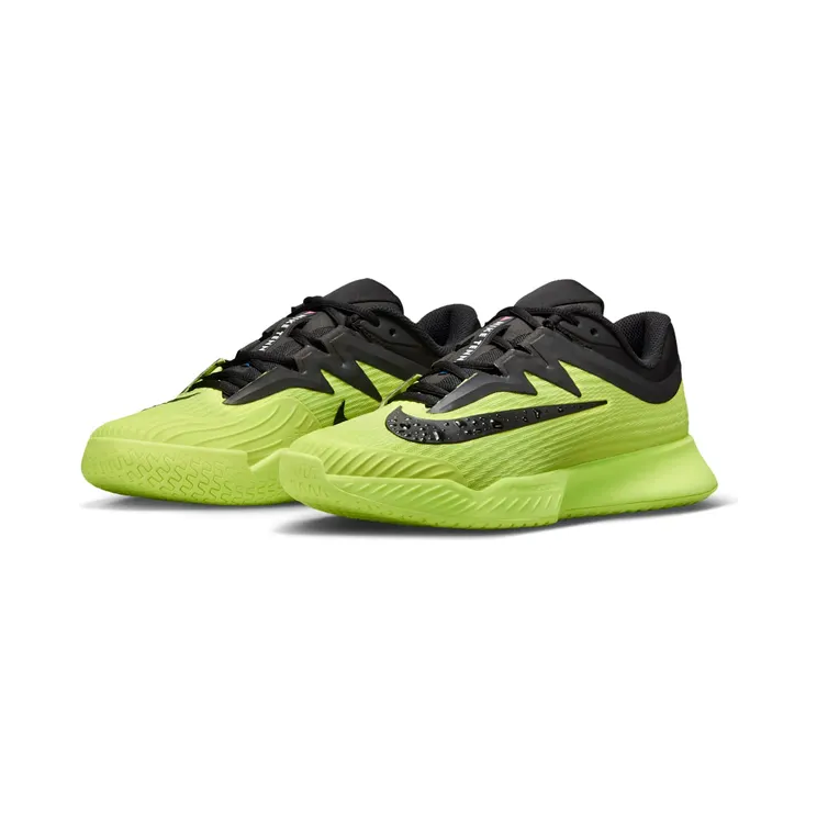 nikecourt IB6550-700